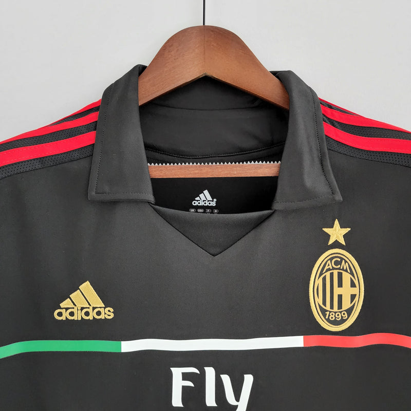 MILAN XVII 11/12 MAN (RETRO)