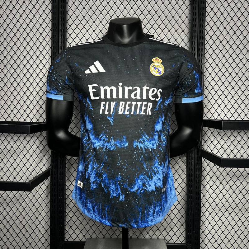 REAL MADRID ESPECIAL EDITION X 24/25 MAN (VERSION PLAYER)